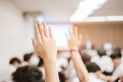 Bewährte Konzepte für die Beteiligung von Bürgern und Kommunen an Windenergieprojekten Bewährte Konzepte für die Beteiligung von Bürgern und Kommunen an Windenergieprojekten